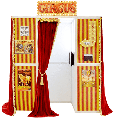 picture of the vintage circus photo booth